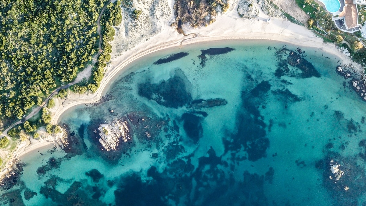spiaggia li cuncheddi olbia sardegna